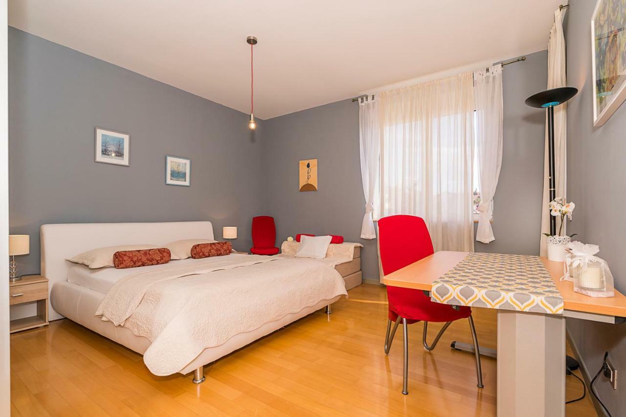 Apartment Old Town With Sea View Split Exterior foto